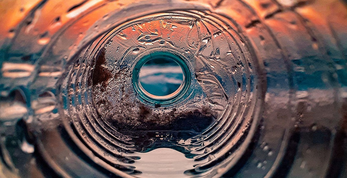 COMMENT EMPÊCHER LE PLASTIQUE DE SE RETROUVER DANS LES OCÉANS ?