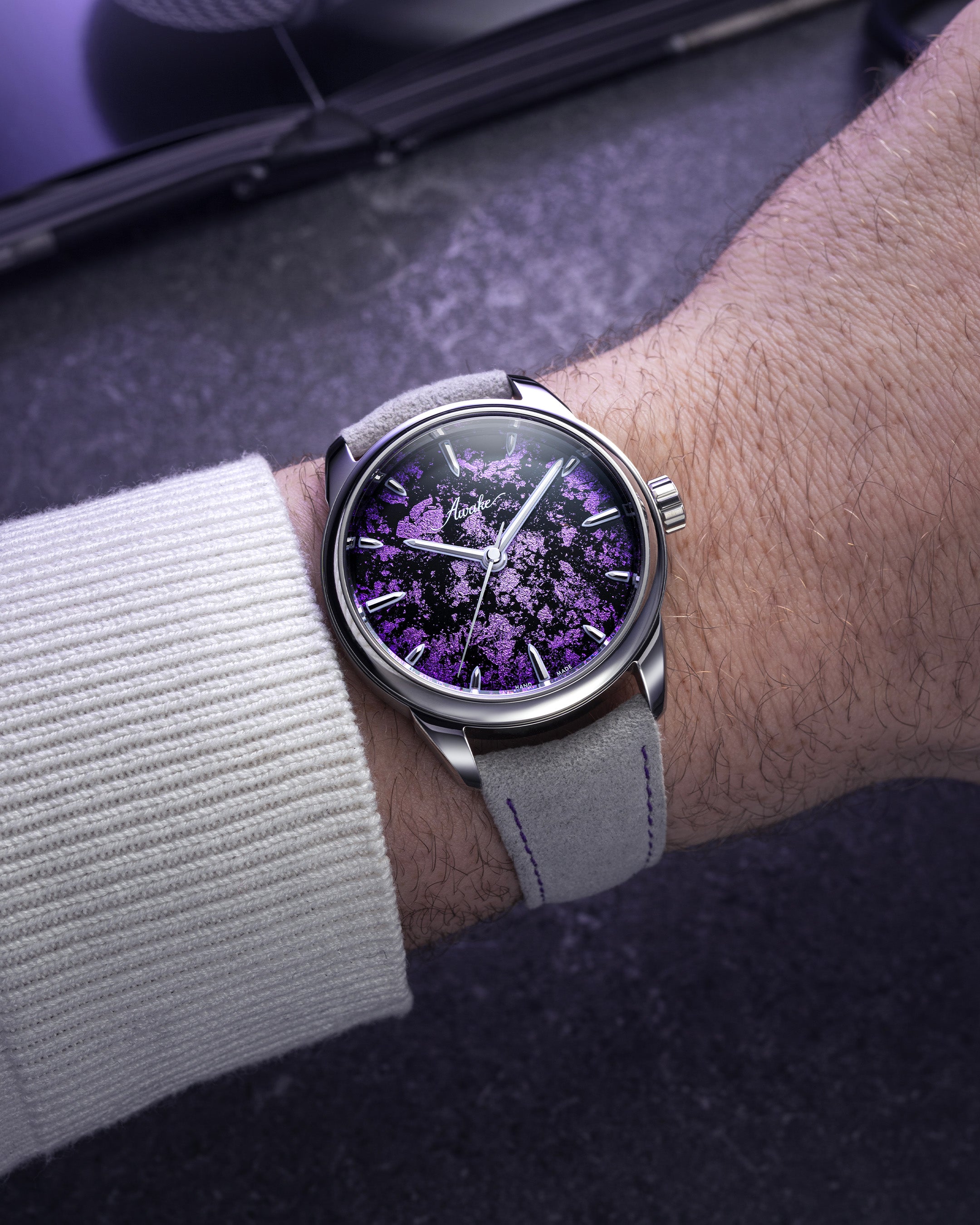 Son Mài - Frosted Leaf “Ultraviolet”